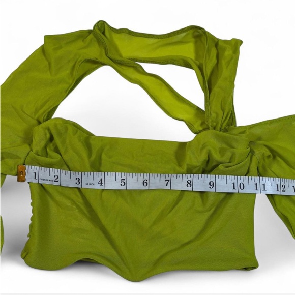 Oh Polly Asymmetric Cowl Neck Cut Out Crop Top in Green Size 2 - Picture 4 of 5